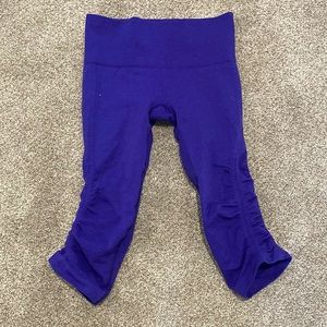 Lululemon scrunch side purple capris